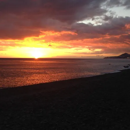 Sea House Madeira ヴィラ