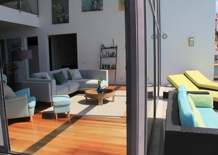 Sea House Madeira Garajau